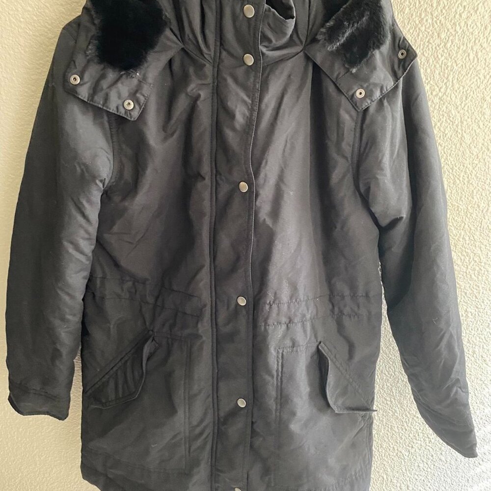 Old Navy Women's Black Peacoat With Faux Fur Lining